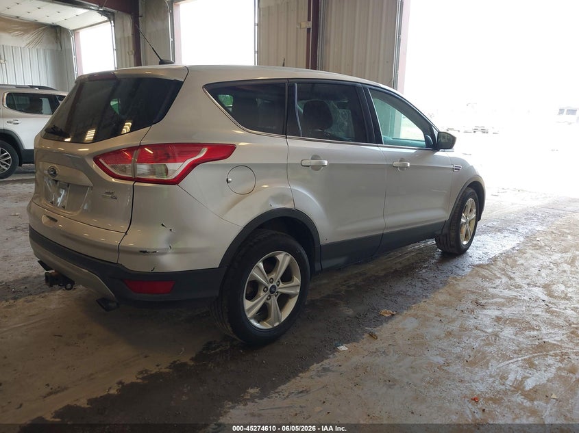 Vin: 1fmcu9g99fua41489, lot: 45772434, ford escape se 20154
