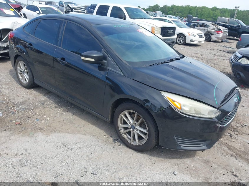 Vin: 1fadp3f27fl296347, lot: 45772438, ford focus se 2015 img_1