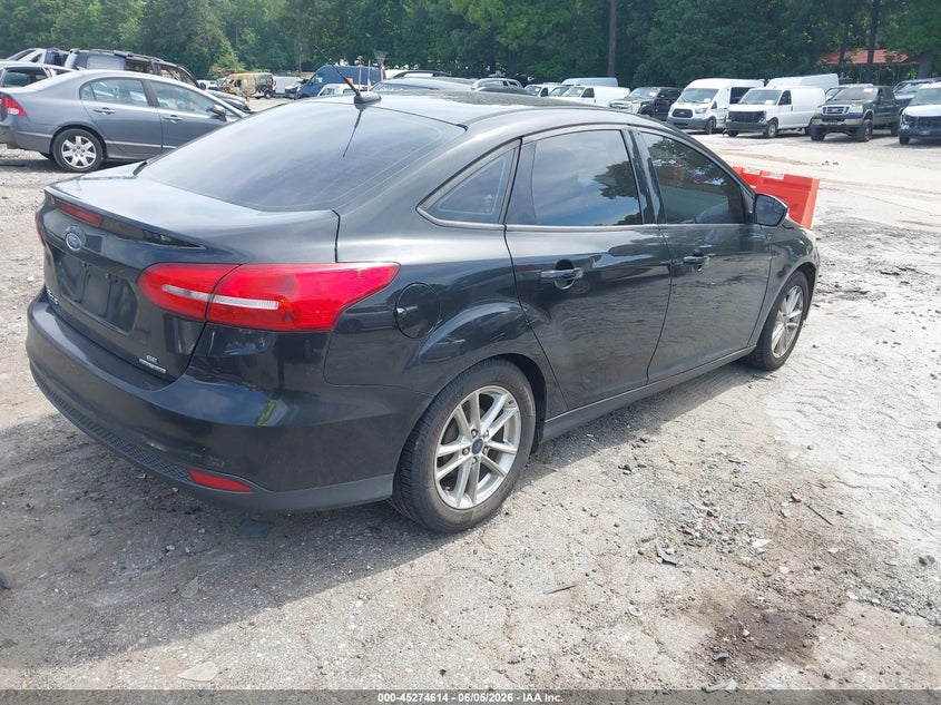 Vin: 1fadp3f27fl296347, lot: 45772438, ford focus se 20154