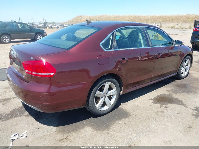 Vin: 1vwbp7a36cc081527, lot: 45772443, volkswagen passat 2.5l se 20124