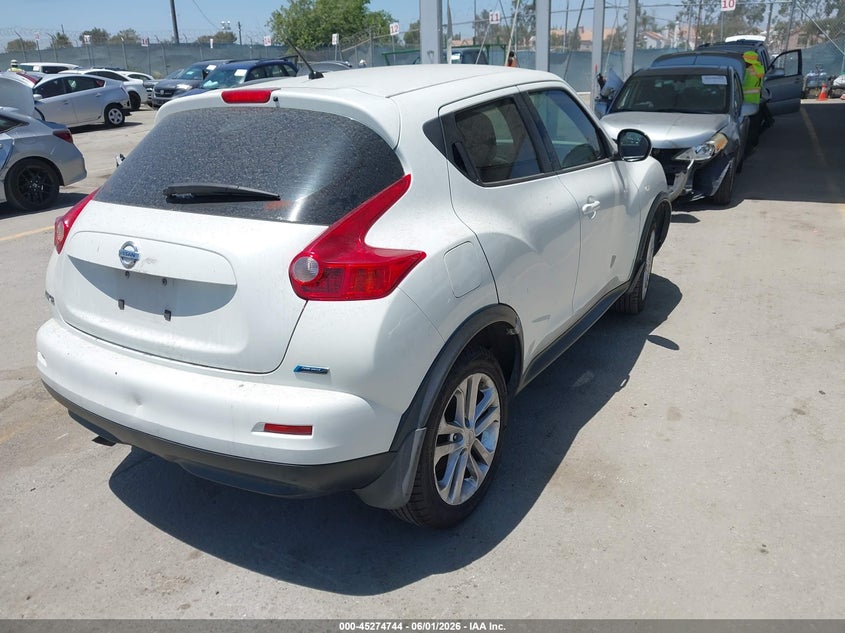 Vin: jn8af5mr1dt213153, lot: 45772568, nissan juke s 20134