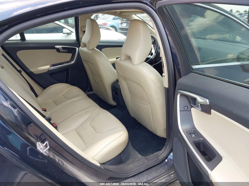 2016 Volvo S60 T5 Drive-E Premier VIN: YV126MFK2G2413781 Lot: 45274959