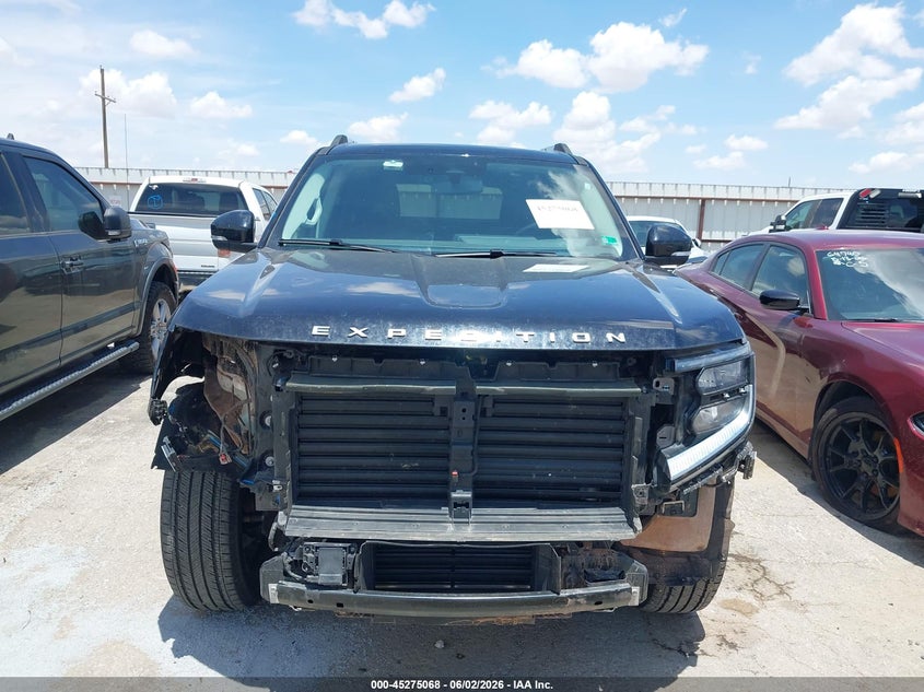 2026 Ford Expedition Platinum VIN: 1FMJU1M86TEA05740 Lot: 45275068