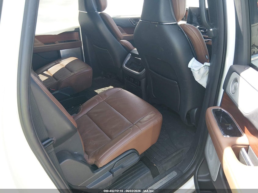2022 Lincoln Navigator Reserve L VIN: 5LMJJ3LT4NEL16335 Lot: 45275115