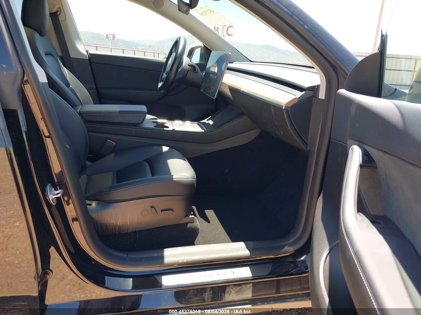 2022 TESLA MODEL Y auction photo 5