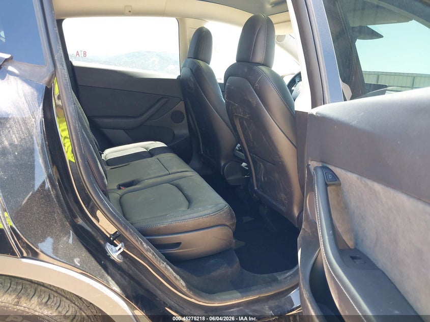 2022 TESLA MODEL Y auction photo 8