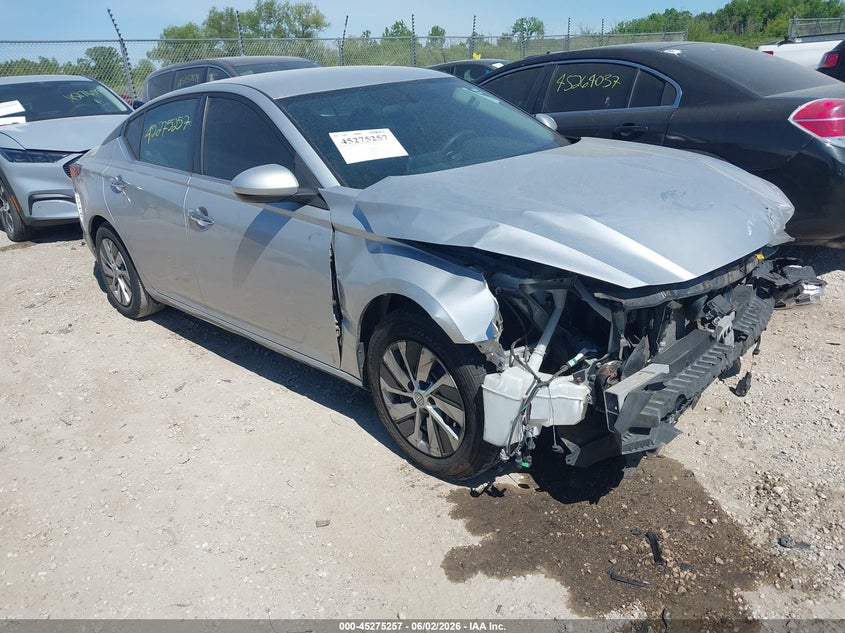 2020 Nissan Altima