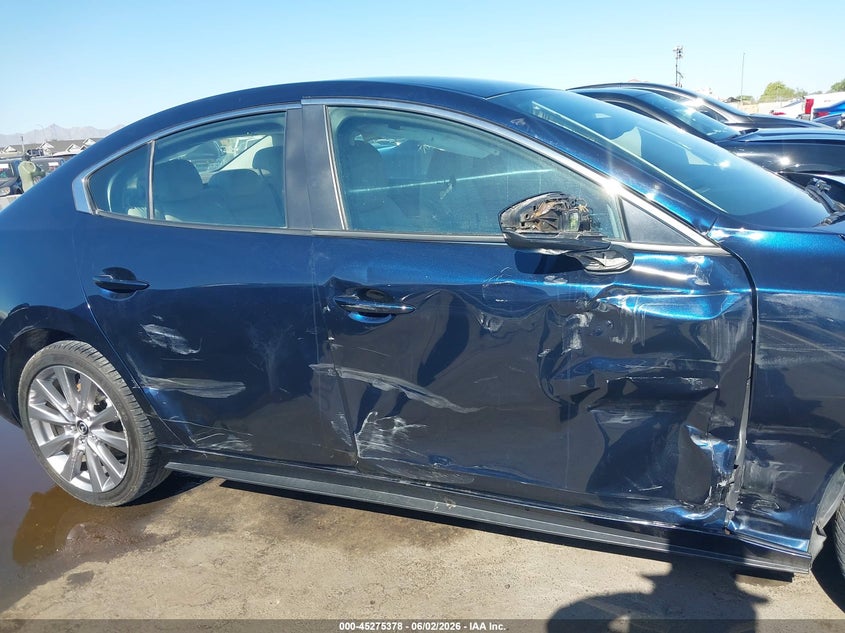 2020 Mazda Mazda3 Preferred Package VIN: 3MZBPADL5LM127629 Lot: 45275378