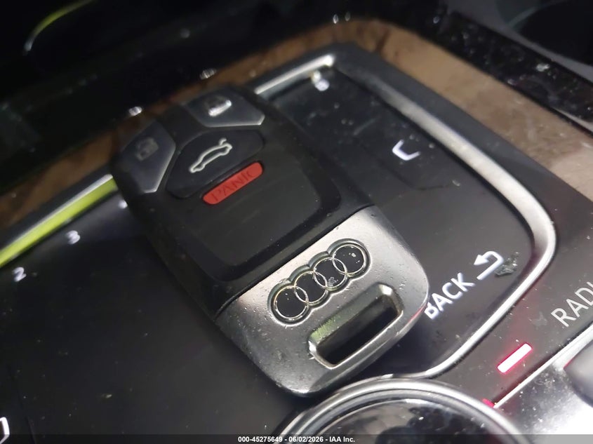 2018 Audi Q7 3.0T Premium VIN: WA1VAAF77JD014818 Lot: 45275649