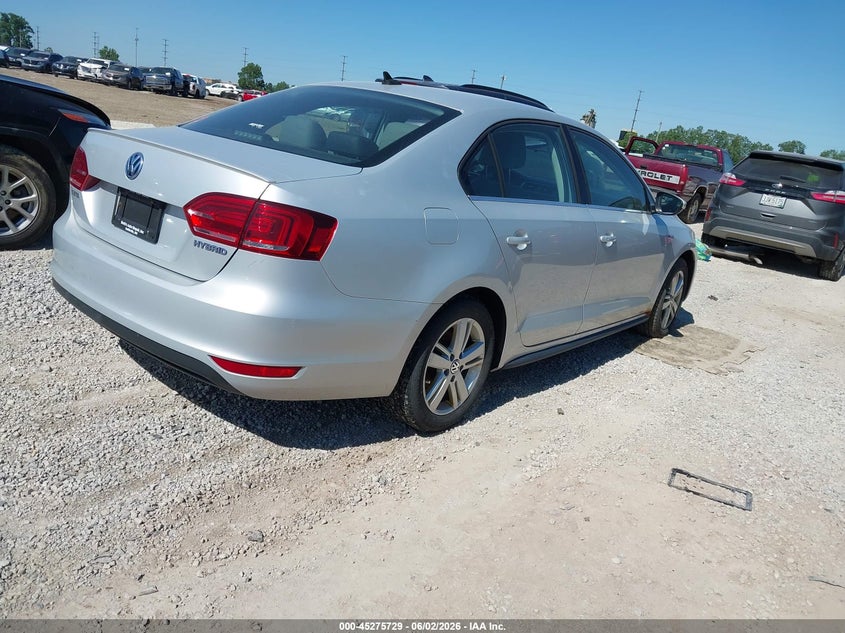 2013 VOLKSWAGEN JETTA HYBRID auction photo 4