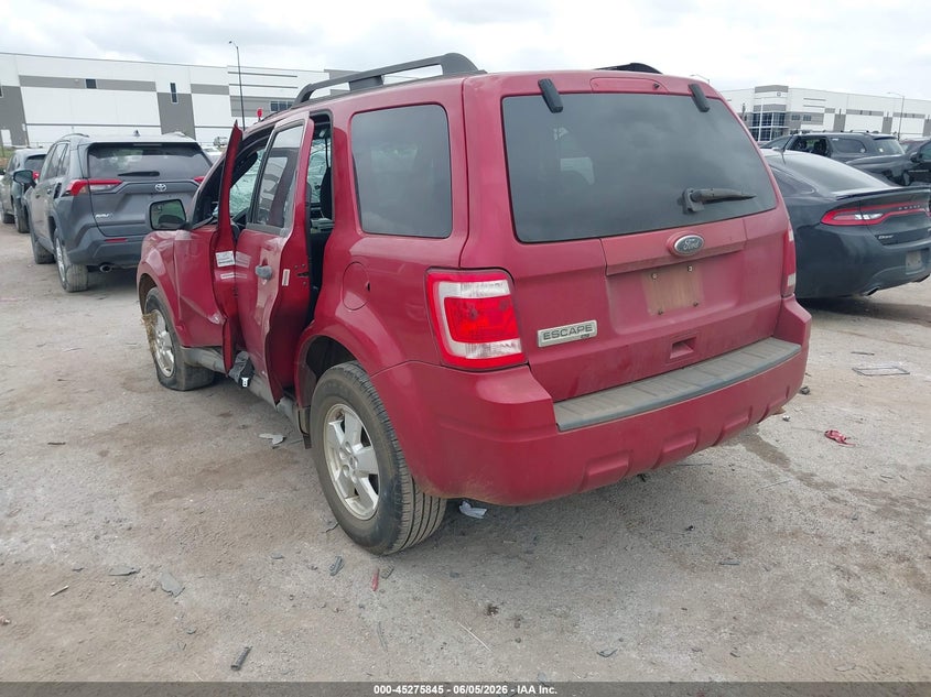 Vin: 1fmcu0d75bka07358, lot: 45773669, ford escape xlt 20113