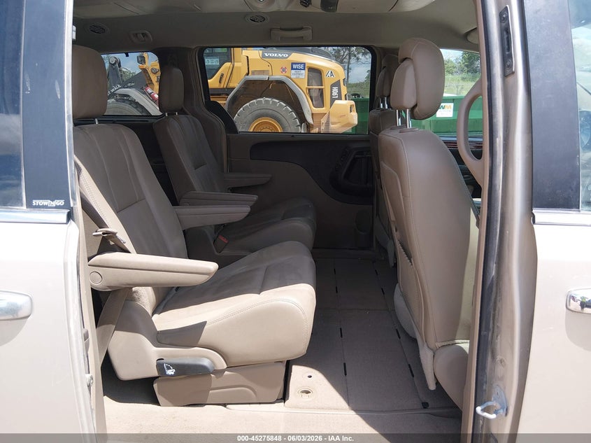 2014 Chrysler Town & Country Touring-L VIN: 2C4RC1CG0ER231524 Lot: 45275848