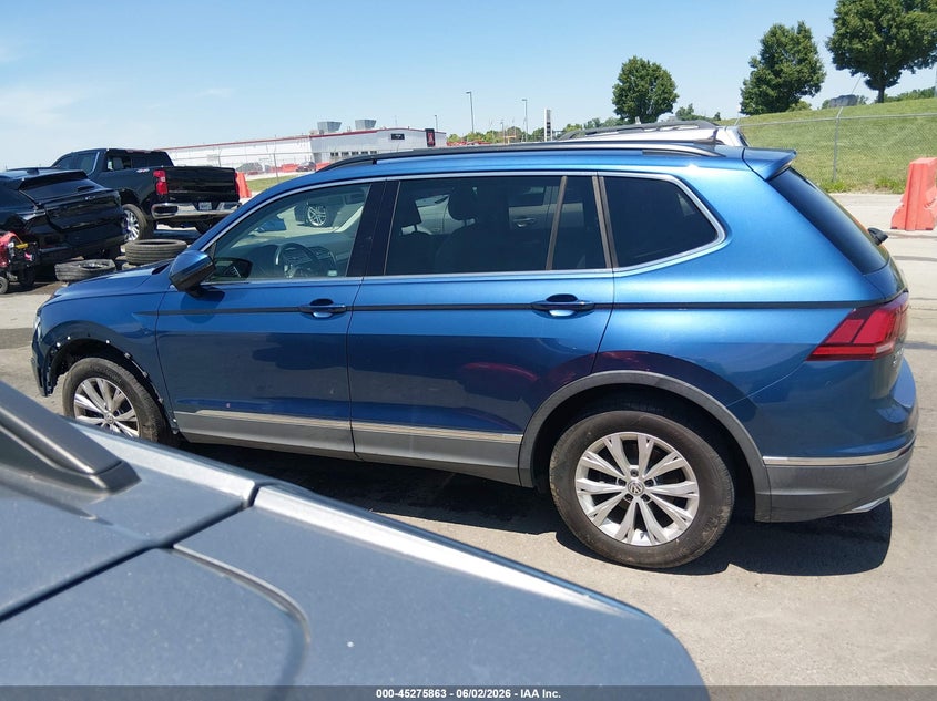 2018 Volkswagen Tiguan 2.0T Se/2.0T Sel VIN: 3VV3B7AX8JM047238 Lot: 45275863