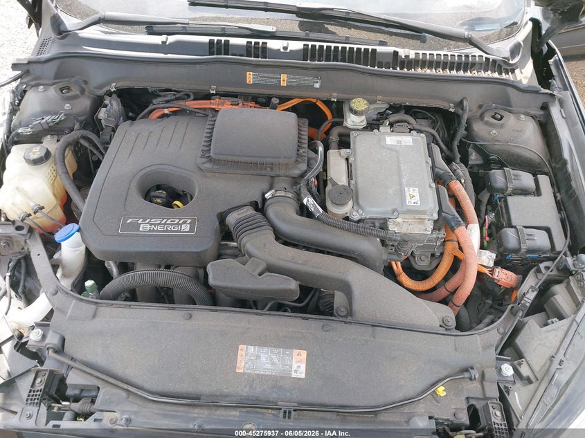 VIN 3FA6P0PU7JR105981 2018 FORD FUSION ENERGI SE LUXURY