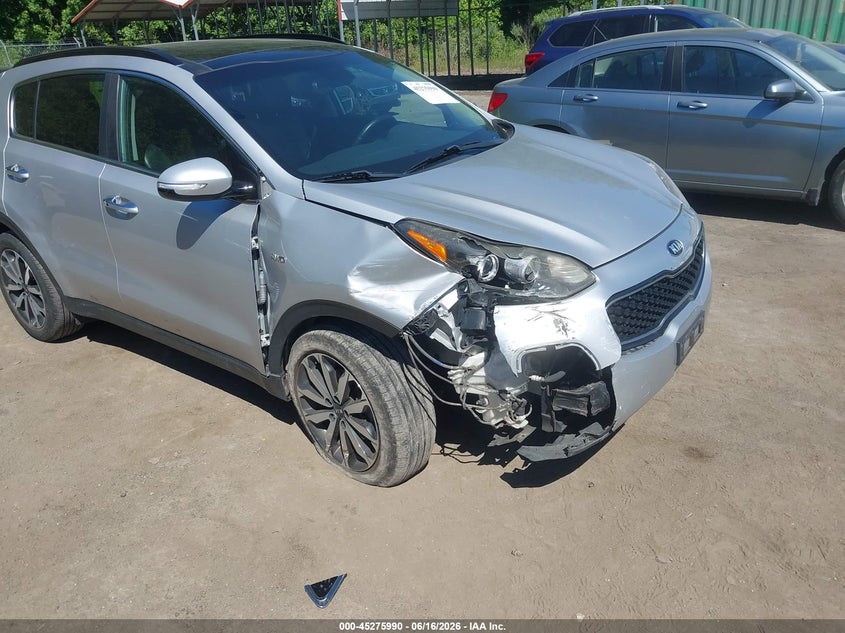 VIN KNDPNCAC2J7422631 2018 KIA SPORTAGE EX
