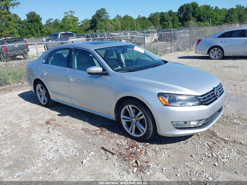 2014 Volkswagen Passat 3.6L V6 Se
