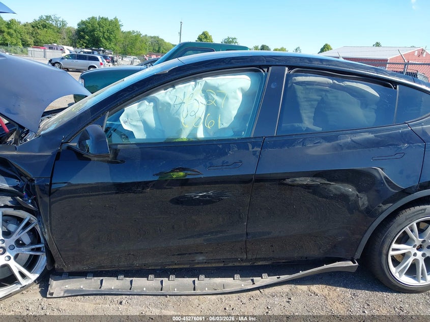 VIN: 7SAYGDEE1PF836568 2023 TESLA MODEL Y AWD/LONG RANGE DUAL MOTOR ALL-WHEEL DRIVE
