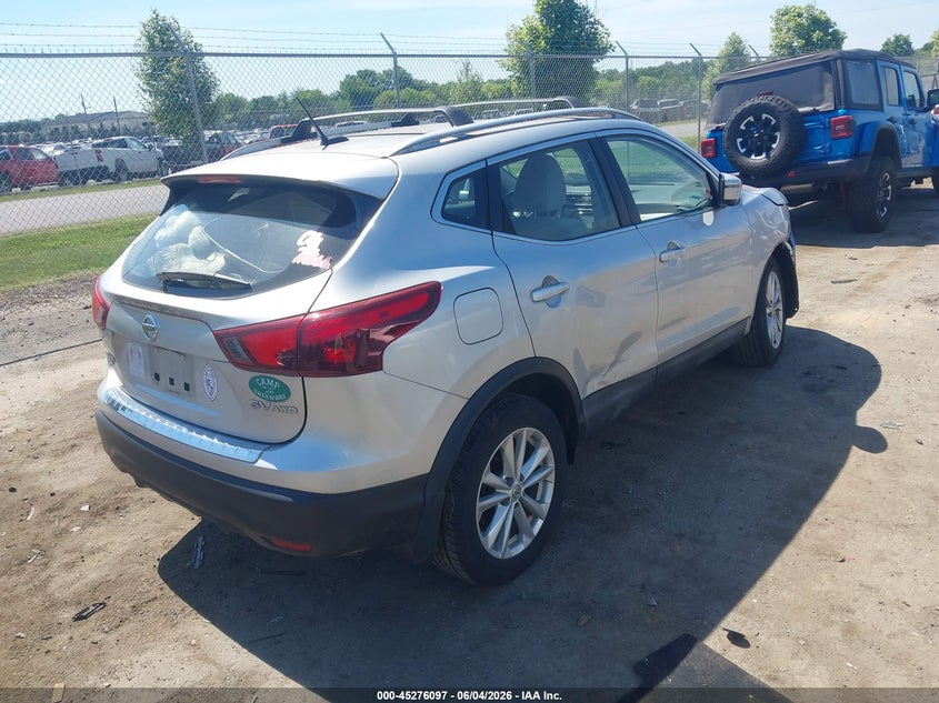 Vin: jn1bj1cr9jw204691, lot: 45773921, nissan rogue sport sv 20184