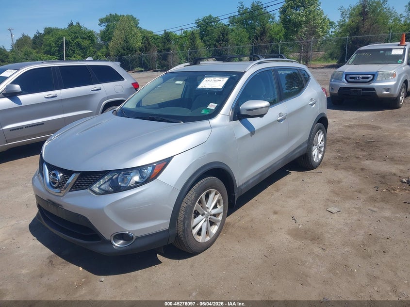2018 NISSAN ROGUE SPORT auction photo 2