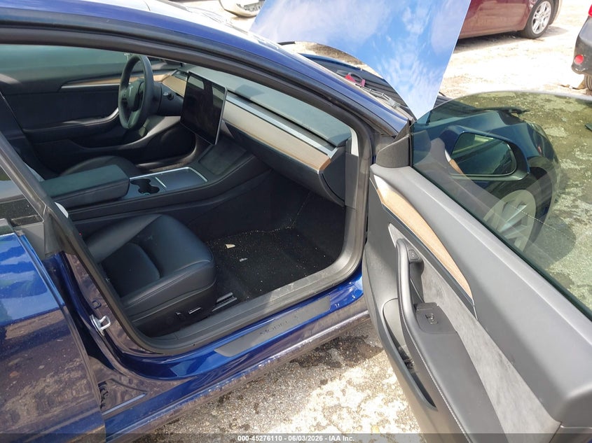 2023 TESLA MODEL 3 auction photo 5