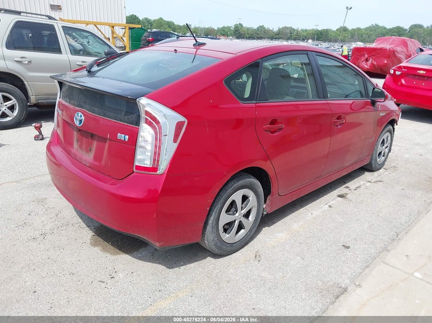 Vin: jtdkn3du6e0376914, lot: 45774048, toyota prius three 20144