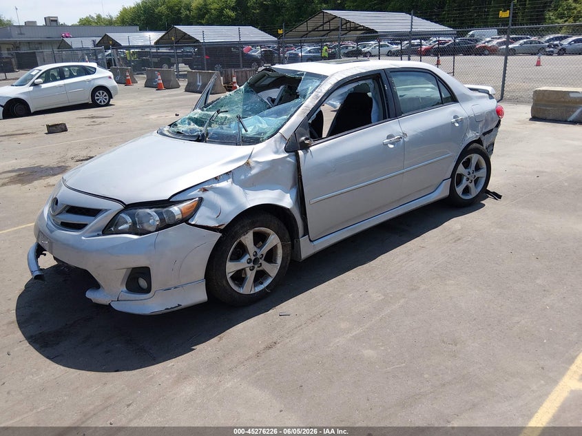 Vin: 2t1bu4eexbc676649, lot: 45774050, toyota corolla s 20112