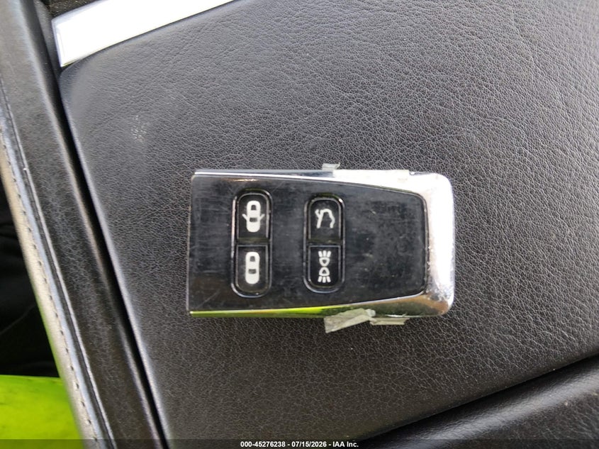 ASTON MARTIN RAPIDE S - zdjęcie 11