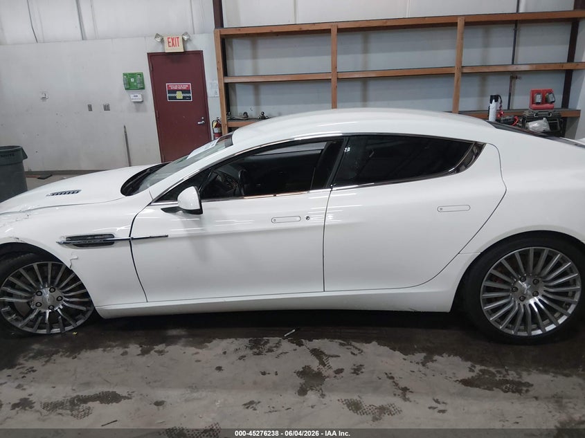 ASTON MARTIN RAPIDE S - zdjęcie 14