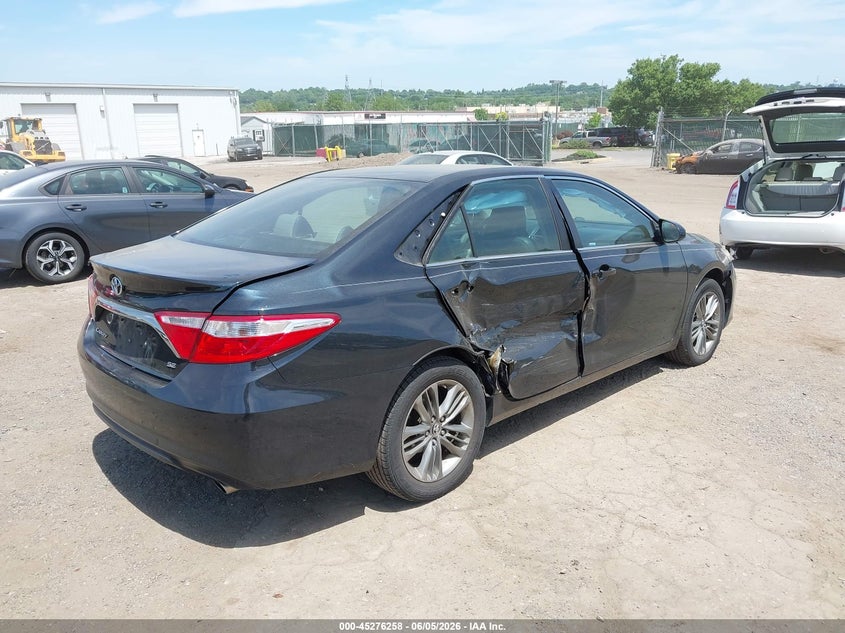 Vin: 4t1bf1fk0gu521210, lot: 45774082, toyota camry se 20164