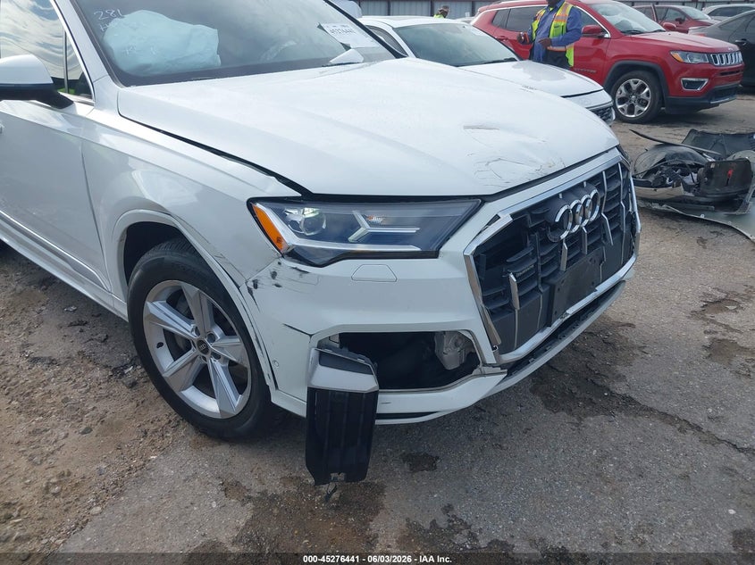 2021 Audi Q7 Premium 45 Tfsi Quattro Tiptronic VIN: WA1AJAF70MD038834 Lot: 45276441