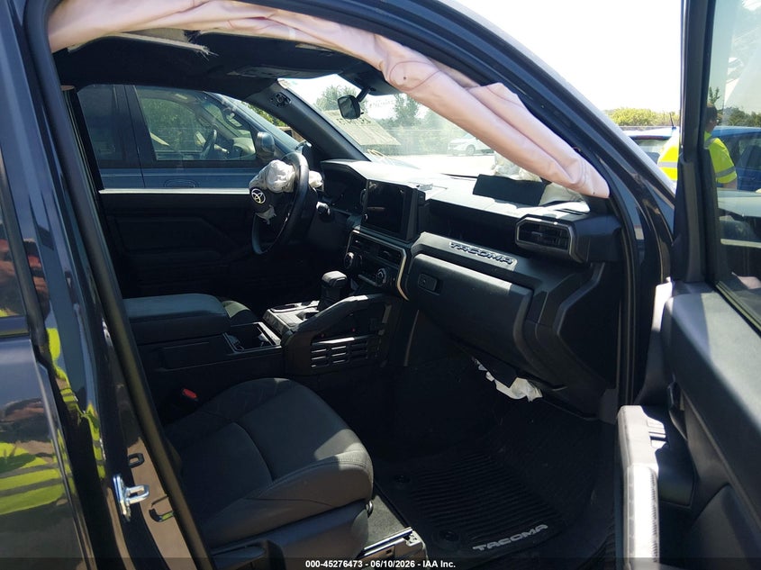 VIN 3TYKD5HN8ST031818 2025 TOYOTA TACOMA SR