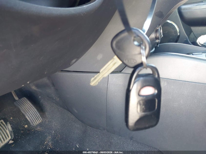 2010 Kia Soul + VIN: KNDJT2A27A7167567 Lot: 45276541
