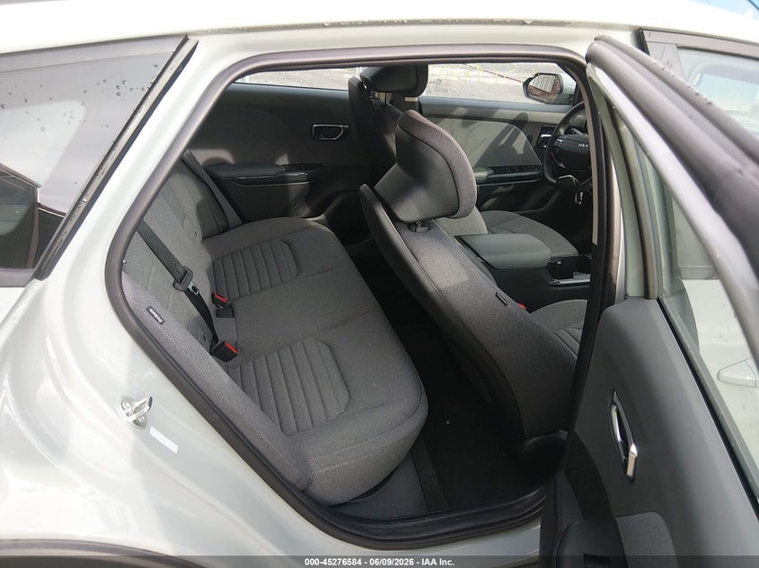 2025 KIA K4 auction photo 8