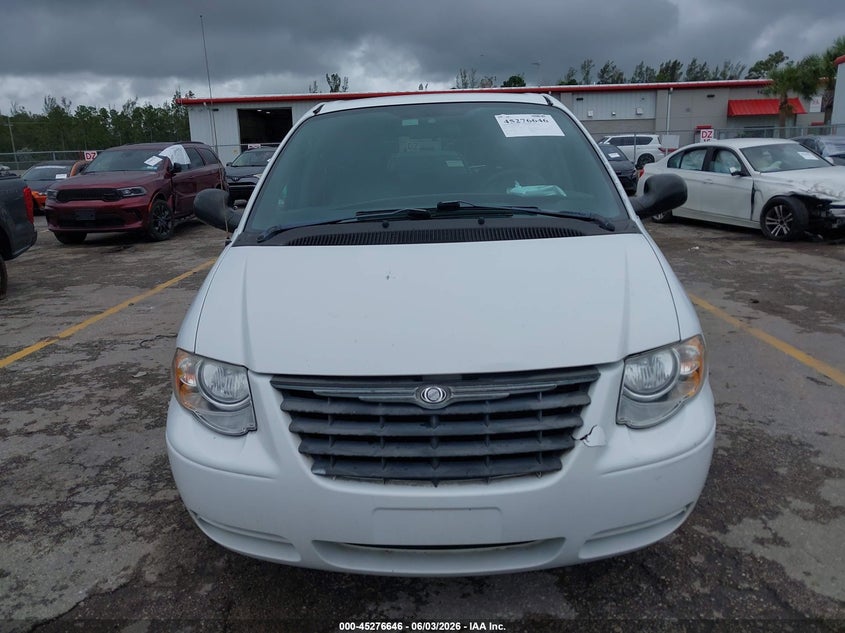 2005 Chrysler Town & Country Lx VIN: 2C4GP44R55R173519 Lot: 45276646