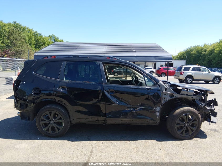 2022 Subaru Forester Sport VIN: JF2SKAJC9NH475092 Lot: 45276742