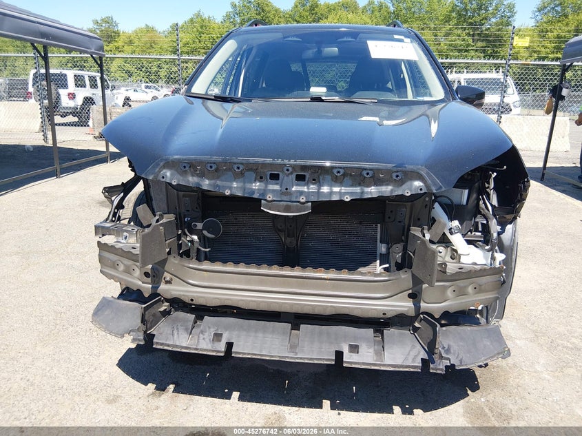 2022 Subaru Forester Sport VIN: JF2SKAJC9NH475092 Lot: 45276742