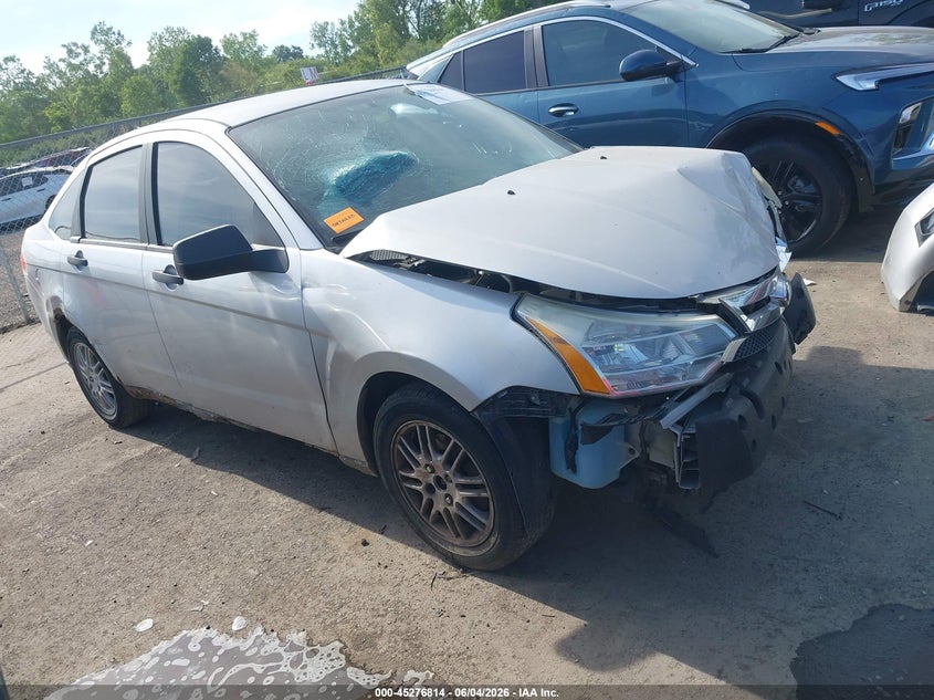 Vin: 1fahp3fn1aw161514, lot: 45774638, ford focus se 2010 img_1