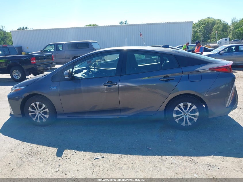 2020 Toyota Prius Prime Le VIN: JTDKARFP0L3141958 Lot: 45276836