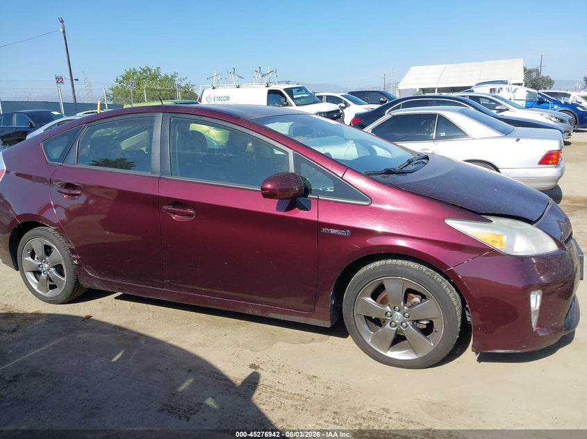 2013 Toyota Prius Three Se VIN: JTDKN3DU1D5613245 Lot: 45276942