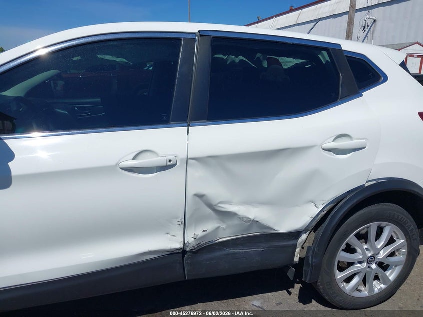 VIN JN1BJ1AV2MW308010 2021 NISSAN ROGUE SPORT S FWD XTRONIC CVT