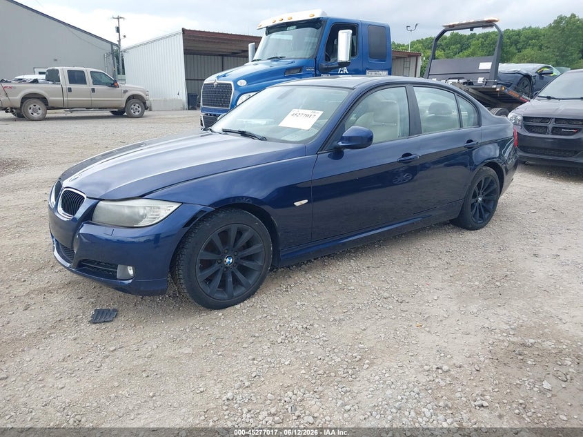 2011 BMW 328I auction photo 2