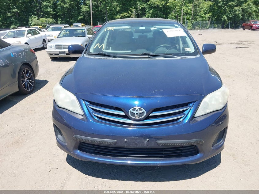 2013 Toyota Corolla Le VIN: 5YFBU4EE7DP210941 Lot: 45277031