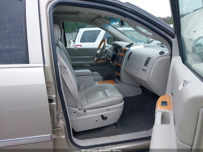 2009 CHRYSLER ASPEN SPORT UTILITY VEHICLE 4.7L V-8 303HP