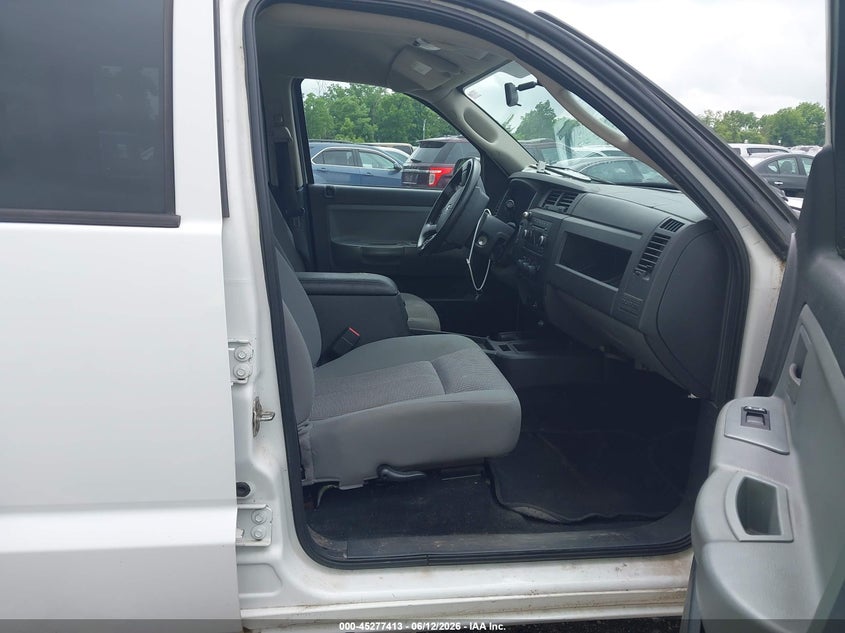 2011 RAM DAKOTA TRUCK 3.7L V-6 210HP