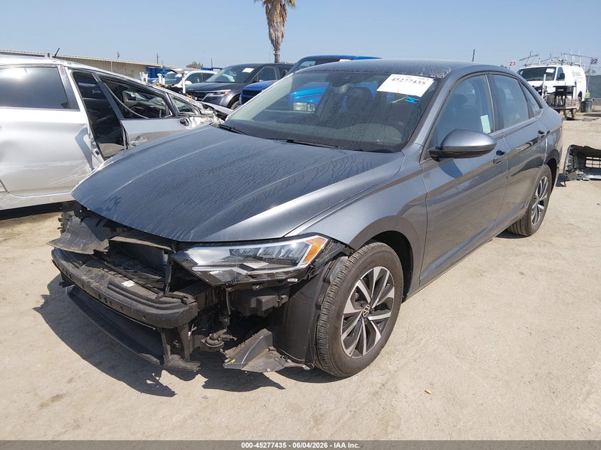 2024 VOLKSWAGEN JETTA auction photo 2
