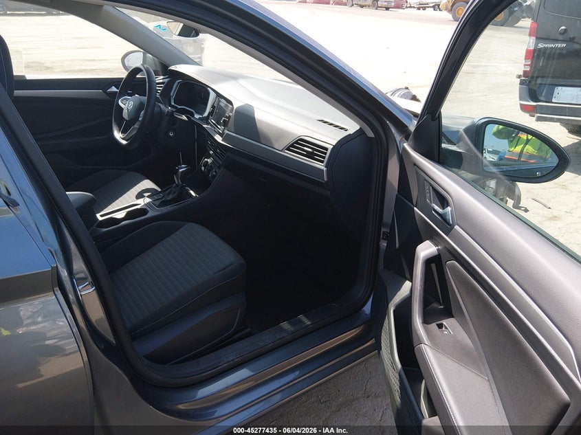 2024 VOLKSWAGEN JETTA auction photo 5