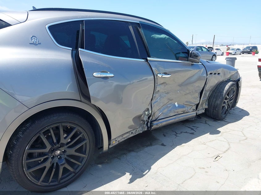 2019 Maserati Levante S Gransport VIN: ZN661YUS4KX313658 Lot: 45277465