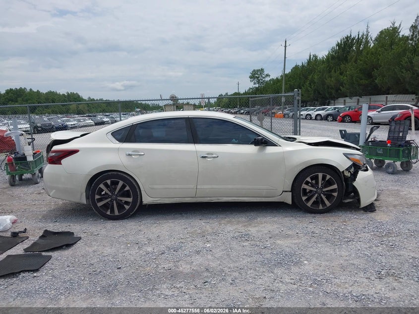 AtlanticExpress - Nissan Altima