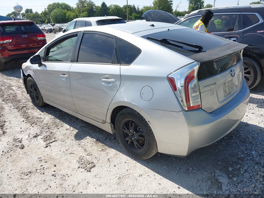 Vin: jtdkn3du0d5546234, lot: 45775381, toyota prius two 20133
