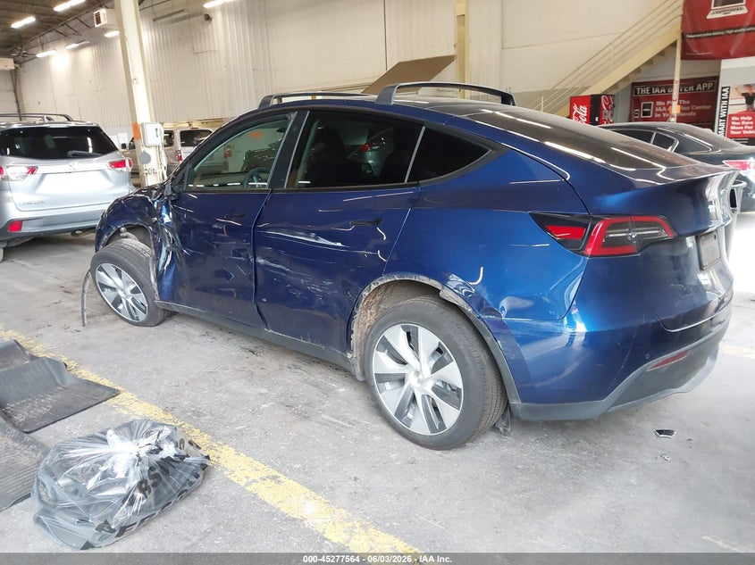 Vin: 7saygdee8nf428579, lot: 45775388, tesla model y long range dual motor all-wheel drive 20223